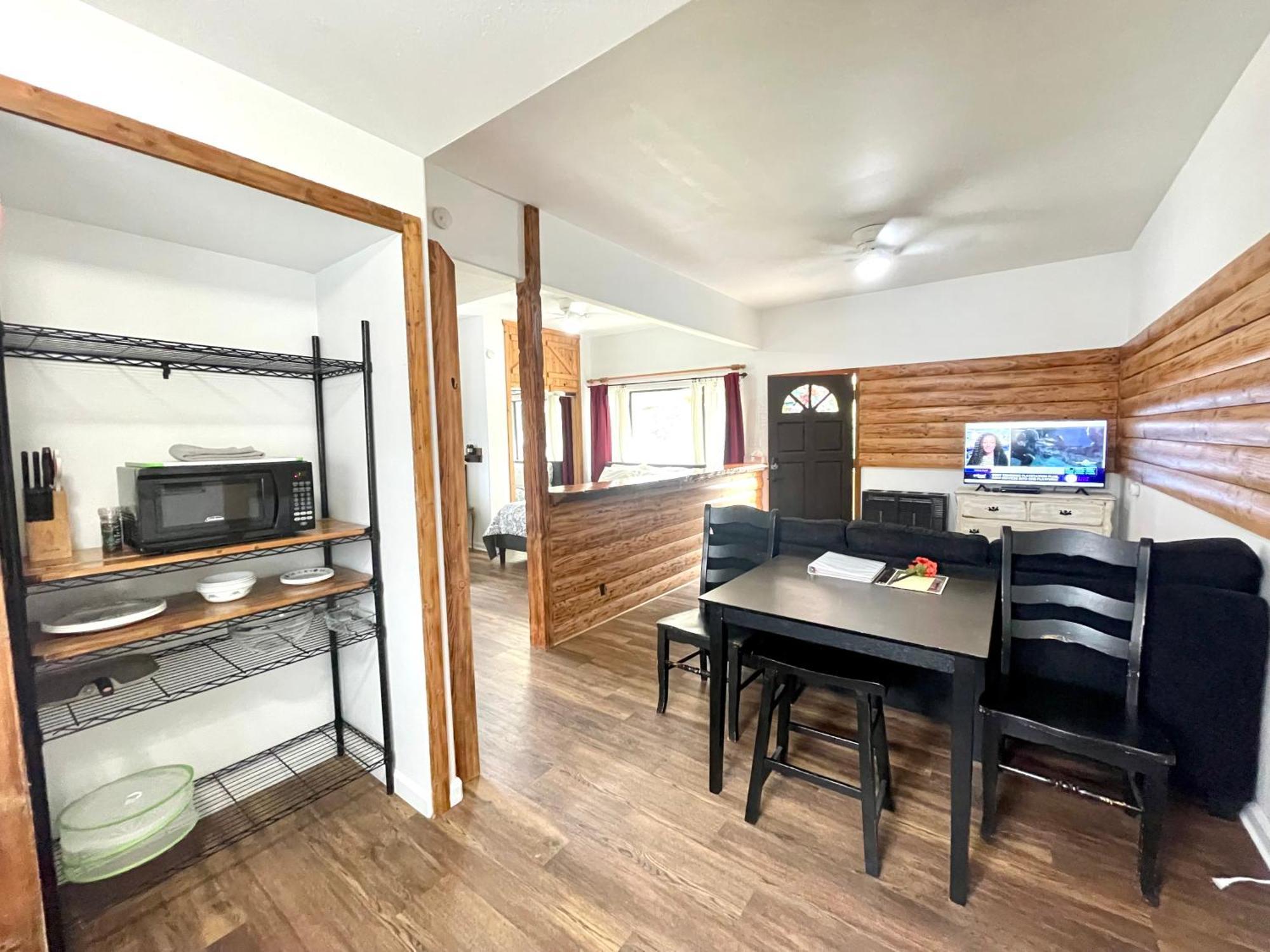 Sierra Mountain Lodge - Vacation Rentals - Yosemite 阿赫瓦尼 外观 照片