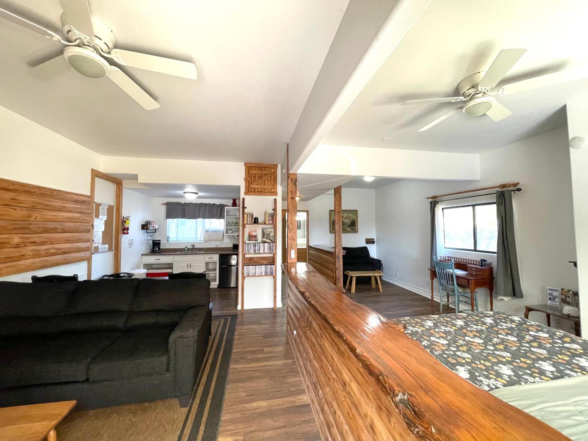 Sierra Mountain Lodge - Vacation Rentals - Yosemite 阿赫瓦尼 外观 照片