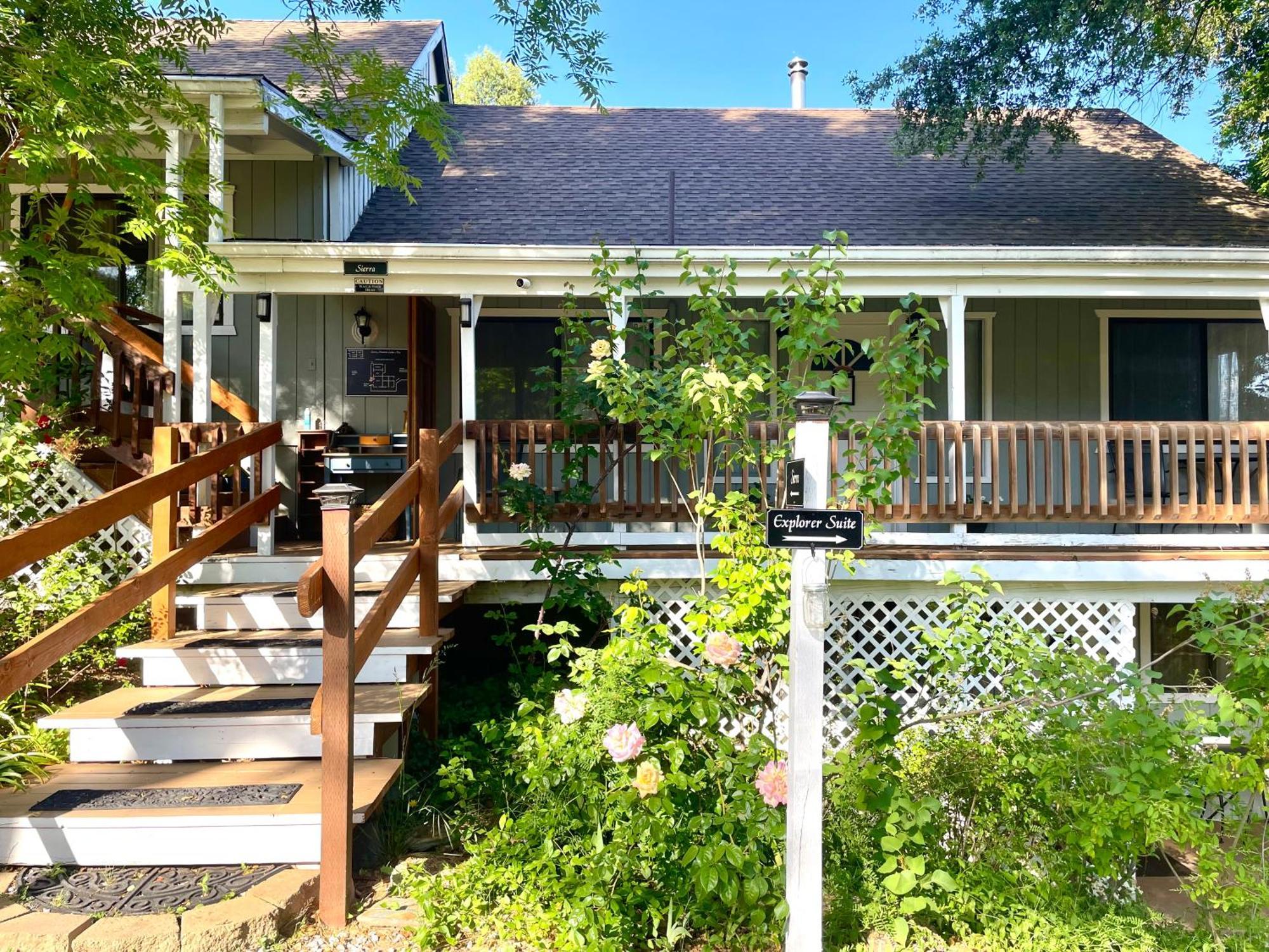 Sierra Mountain Lodge - Vacation Rentals - Yosemite 阿赫瓦尼 外观 照片