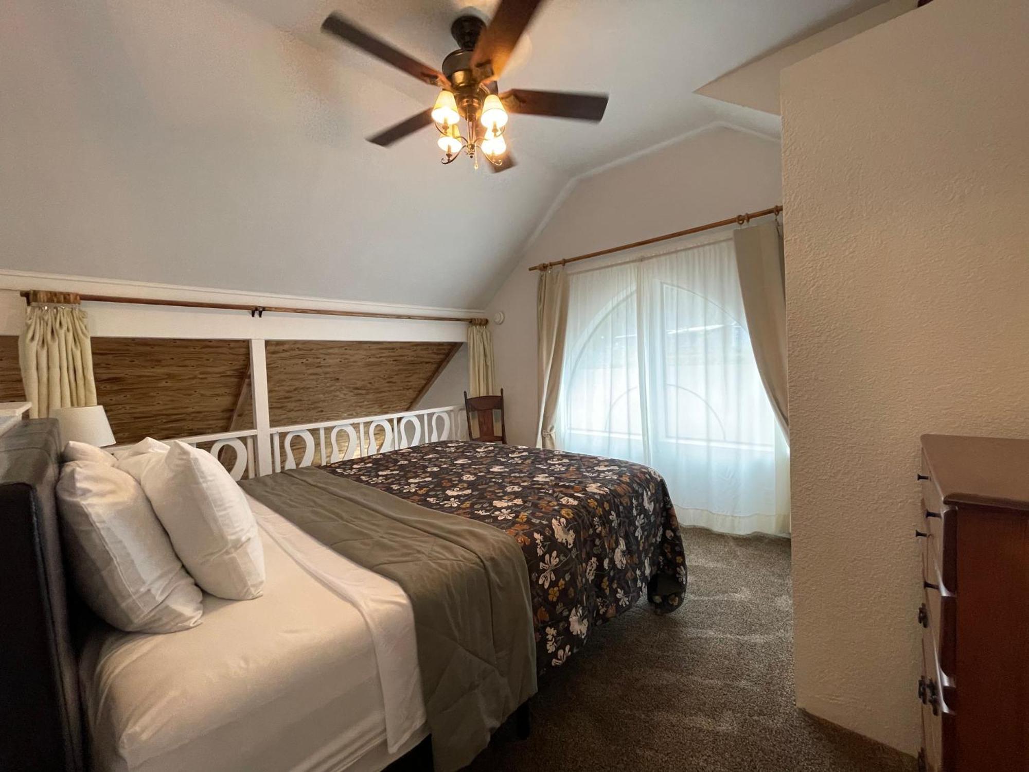 Sierra Mountain Lodge - Vacation Rentals - Yosemite 阿赫瓦尼 外观 照片