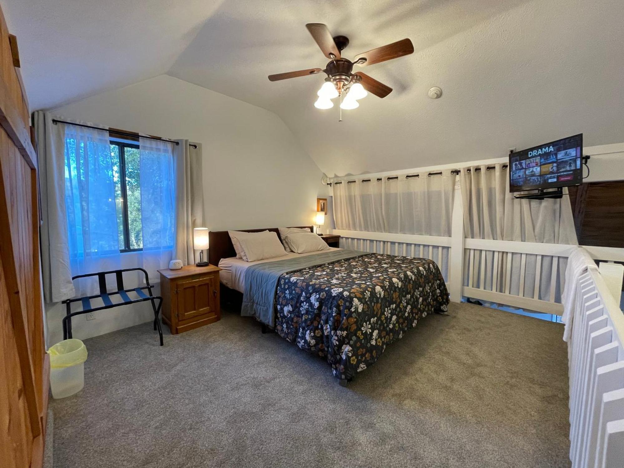 Sierra Mountain Lodge - Vacation Rentals - Yosemite 阿赫瓦尼 外观 照片