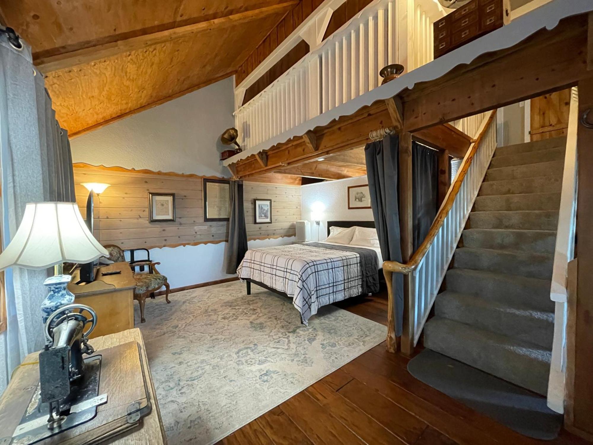 Sierra Mountain Lodge - Vacation Rentals - Yosemite 阿赫瓦尼 外观 照片
