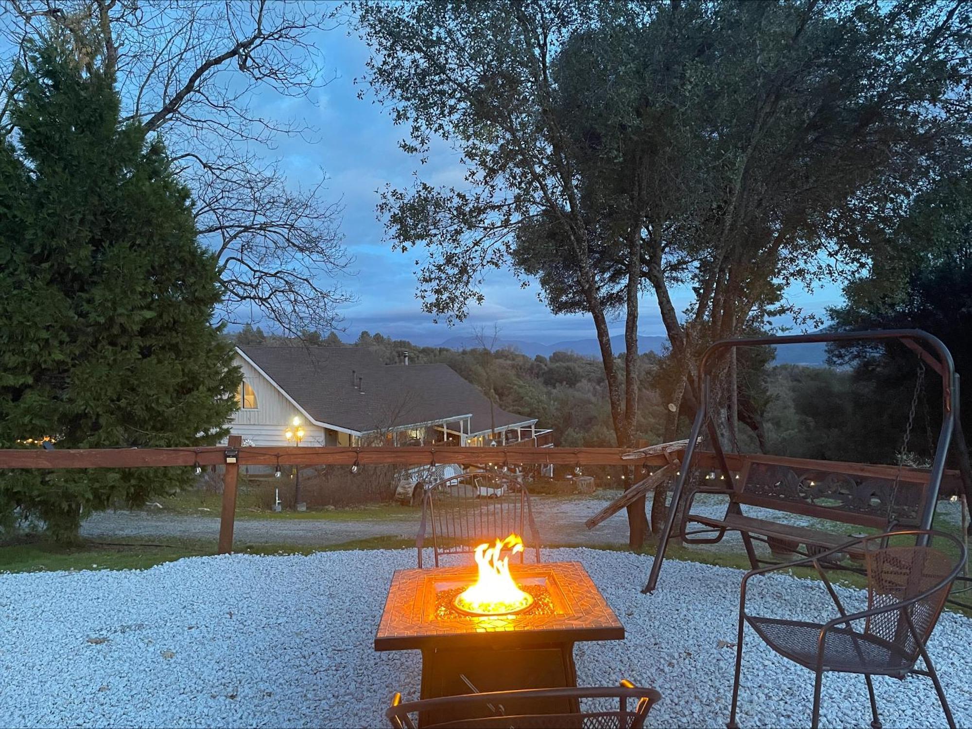 Sierra Mountain Lodge - Vacation Rentals - Yosemite 阿赫瓦尼 外观 照片