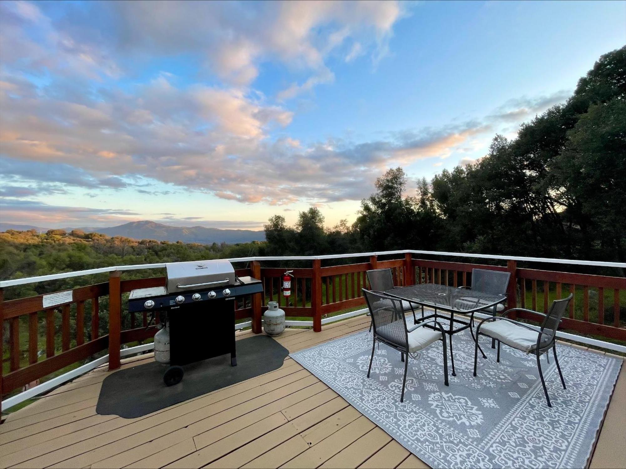 Sierra Mountain Lodge - Vacation Rentals - Yosemite 阿赫瓦尼 外观 照片